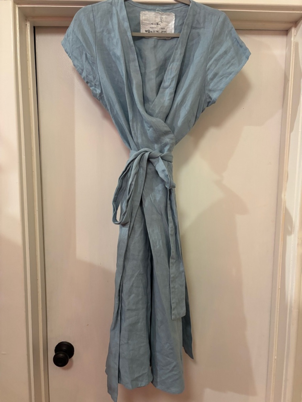Not perfect linen Cannes wrap dress in blue July